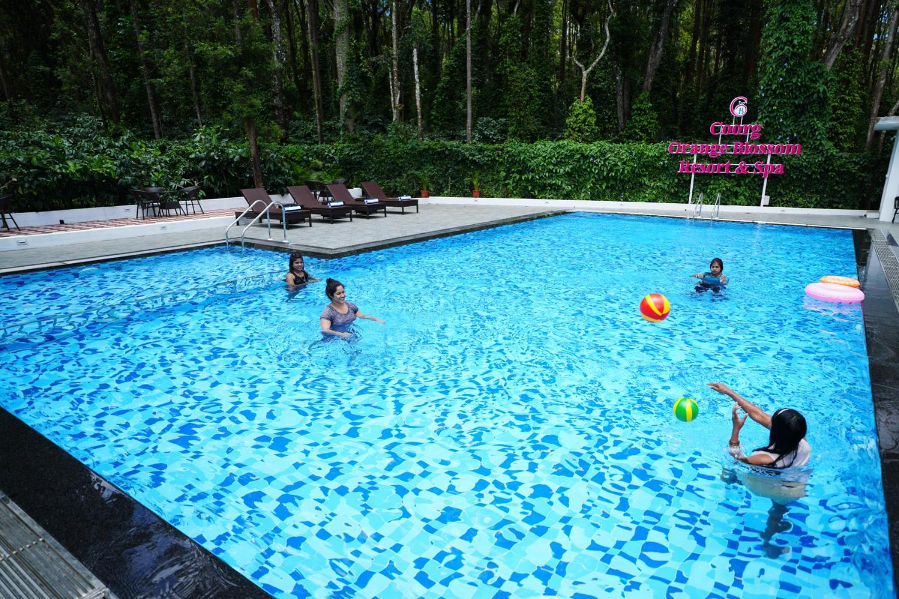 Coorg Orange Blossom Resort And Spa Suntikoppa Exterior foto